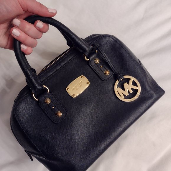 Black MICHAEL Michael Kors Purse - Picture 11 of 12
